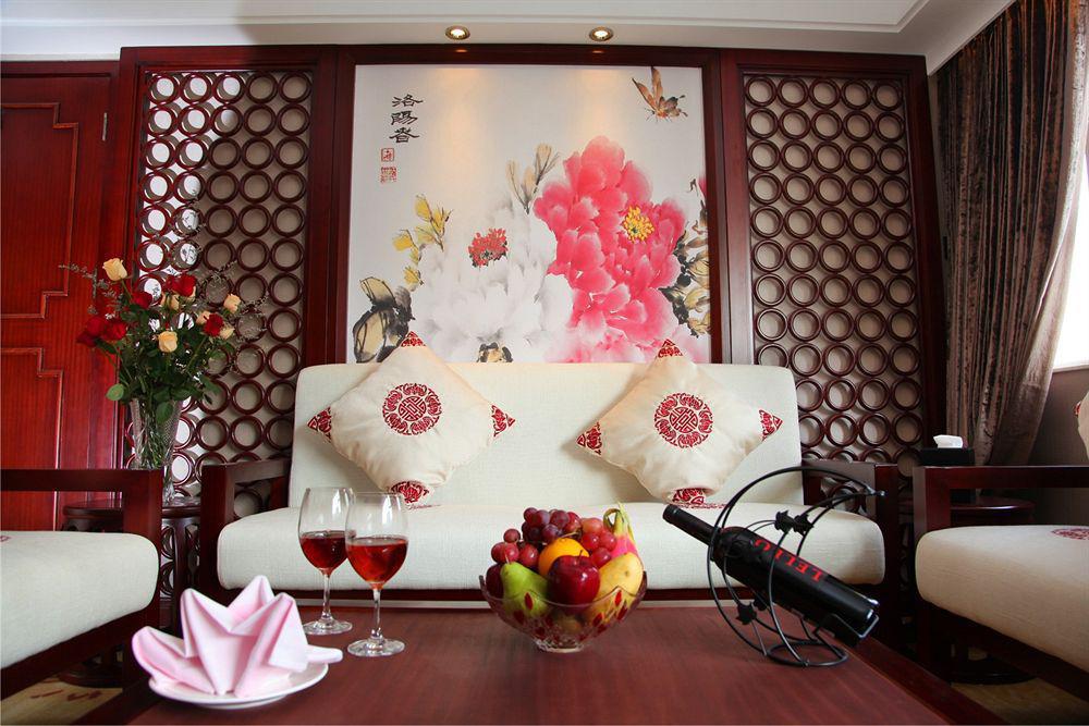 Hotel Beverly Plaza Macau Exterior foto